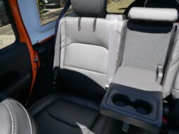 
 Jeep Wrangler 4xe full									