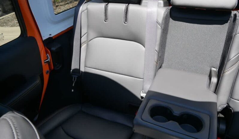 
 Jeep Wrangler 4xe full									