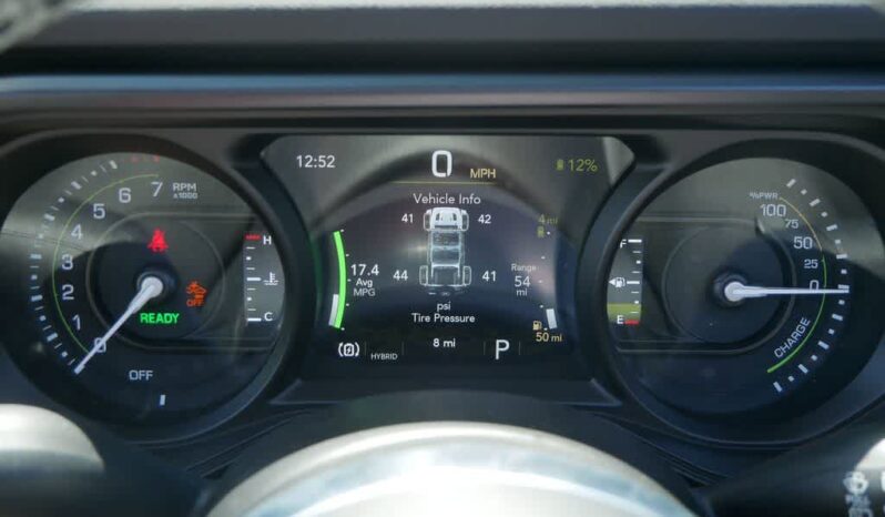 
 Jeep Wrangler 4xe full									