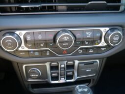 
 Jeep Wrangler 4xe full									