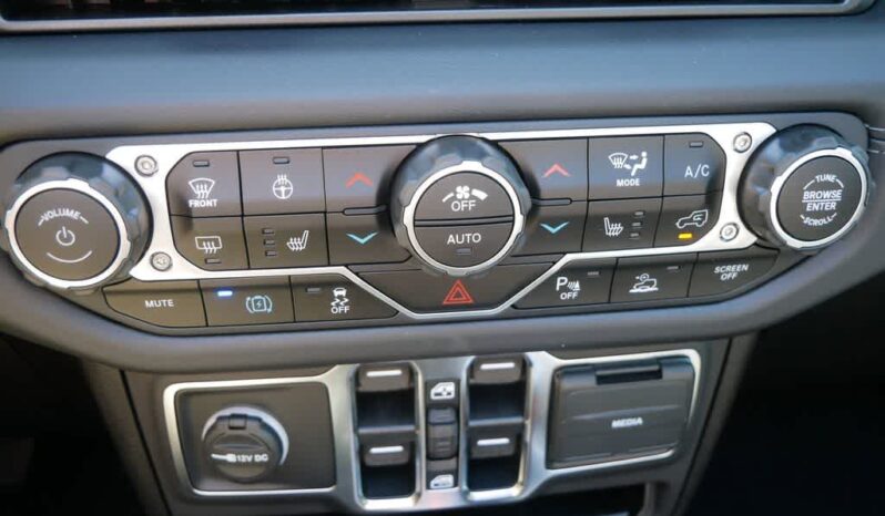 
 Jeep Wrangler 4xe full									