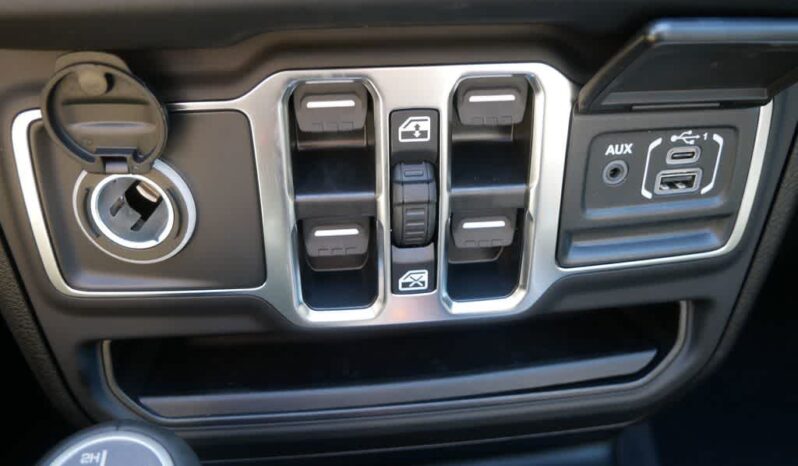 
 Jeep Wrangler 4xe full									