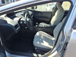 
 Toyota Prius full									
