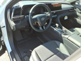 Toyota Crown Signia