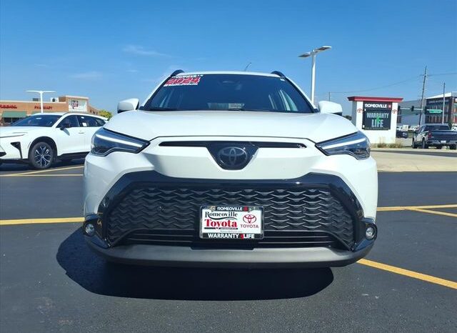 
 Toyota Corolla Cross full									