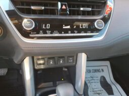 Toyota Corolla Cross full