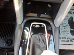 Toyota Corolla Cross full