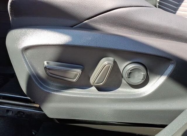 
 Toyota Corolla Cross full									