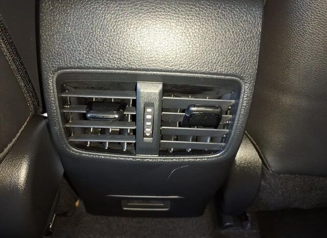 
 Toyota Corolla Cross full									