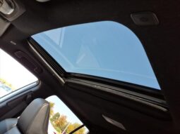 Toyota Corolla Cross full