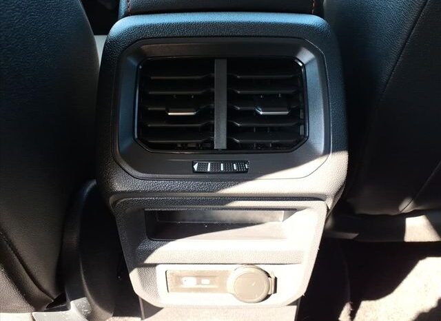 
 Volkswagen Tiguan full									