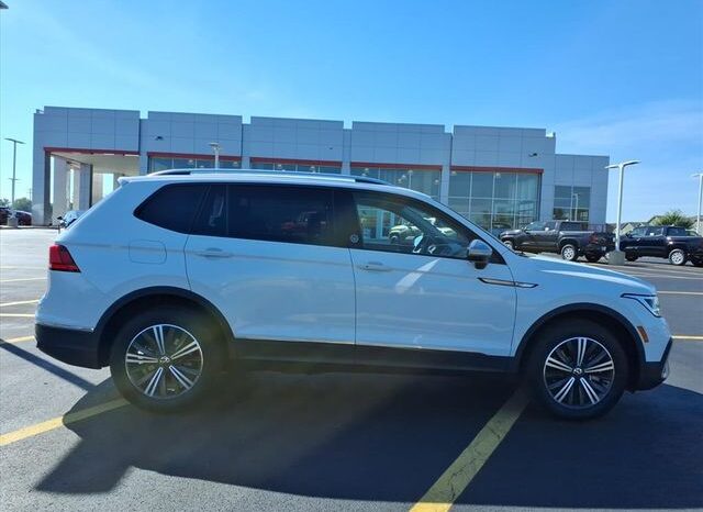
 Volkswagen Tiguan full									