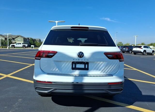 
 Volkswagen Tiguan full									