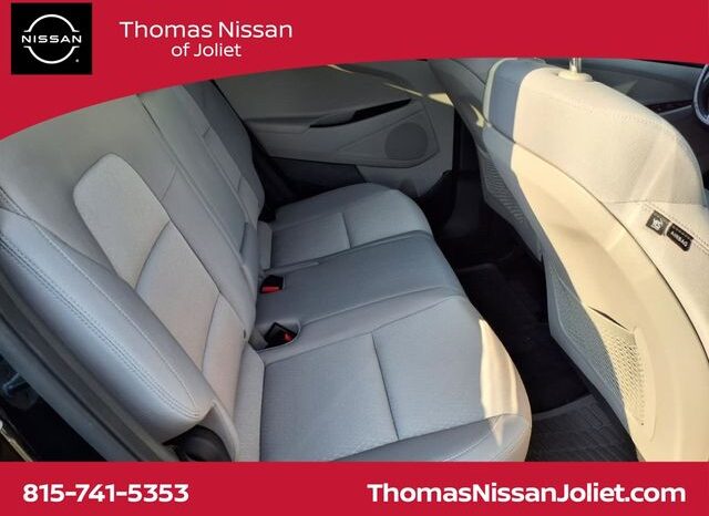 
 Hyundai Tucson full									