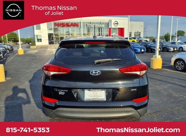 
 Hyundai Tucson full									