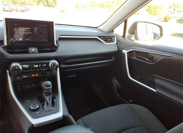 
 Toyota RAV4 Hybrid full									