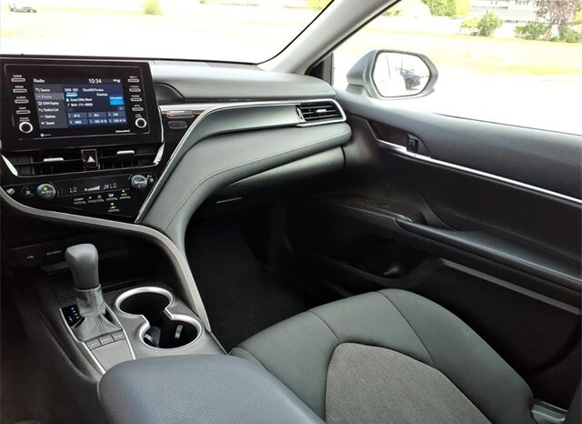 
 Toyota Camry full									