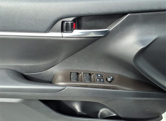 
 Toyota Camry full									