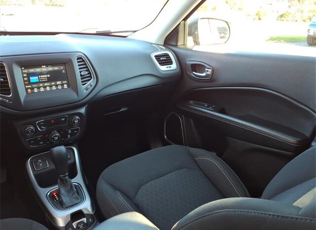 
 Jeep Compass full									
