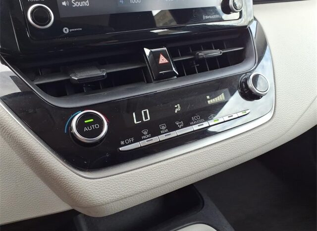 
 Toyota Corolla full									