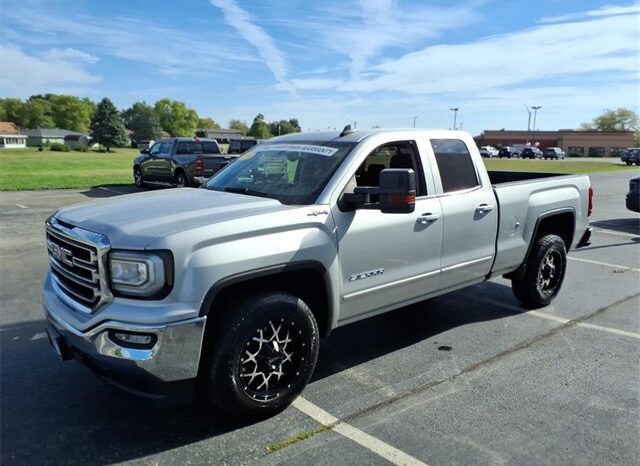 
 GMC Sierra 1500 full									