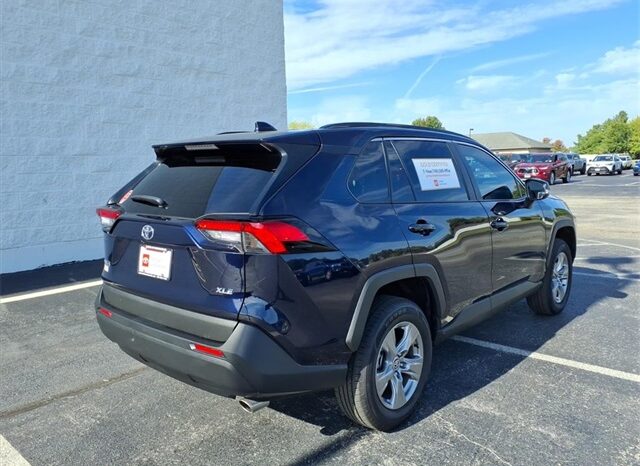 
 Toyota RAV4 full									
