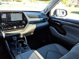 
 Toyota Highlander full									