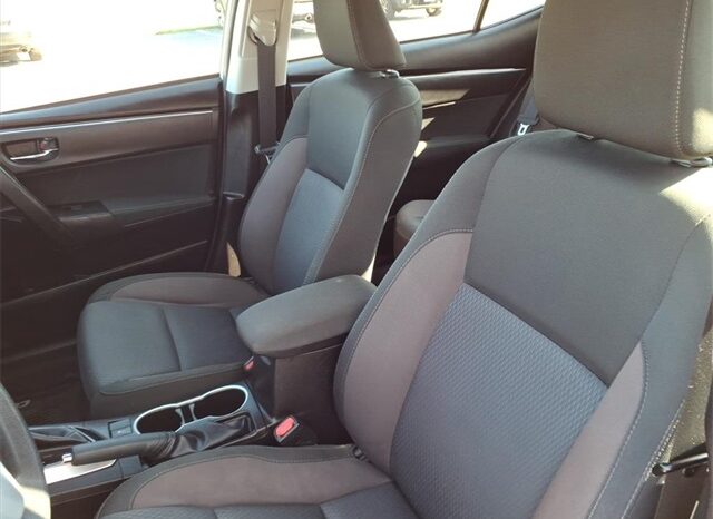 
 Toyota Corolla full									