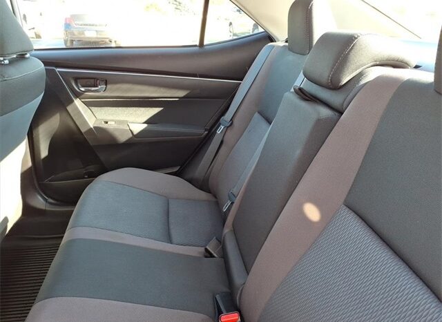 
 Toyota Corolla full									