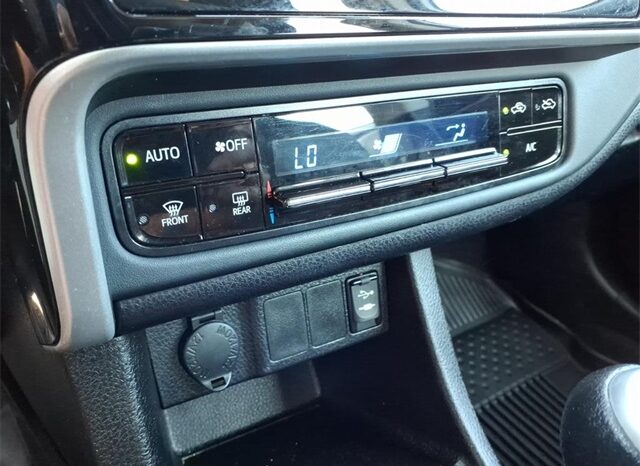 
 Toyota Corolla full									