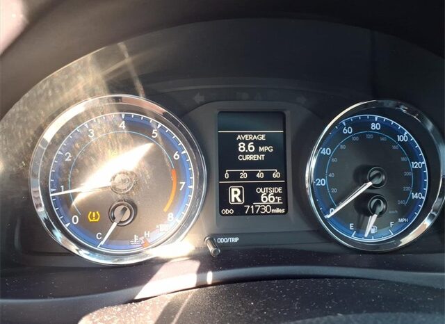 
 Toyota Corolla full									