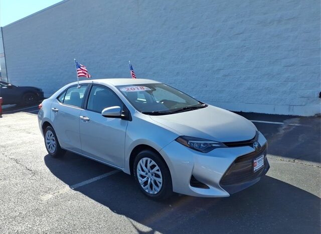 
 Toyota Corolla full									