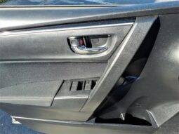 
 Toyota Corolla full									