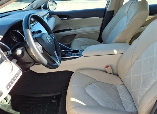 
 Toyota Camry Hybrid full									