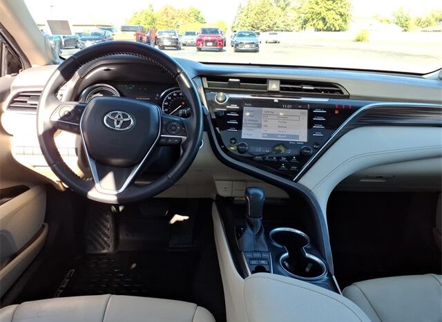 
 Toyota Camry Hybrid full									