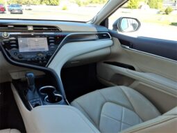 
 Toyota Camry Hybrid full									