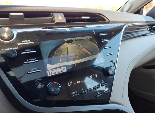 
 Toyota Camry Hybrid full									