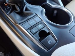 
 Toyota Camry Hybrid full									