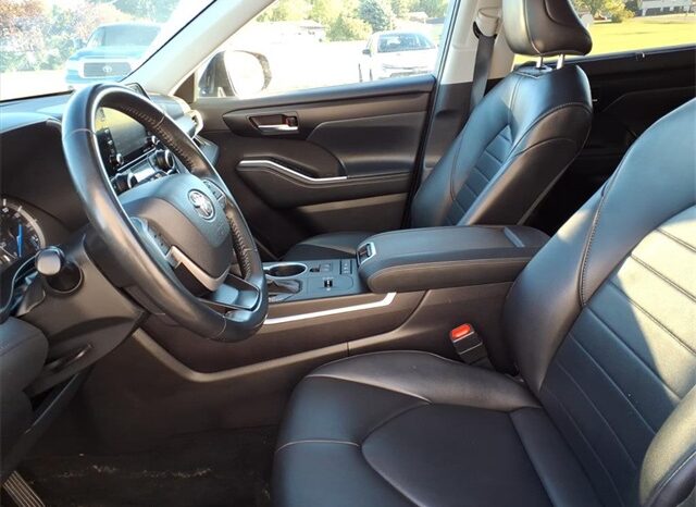 
 Toyota Highlander Hybrid full									