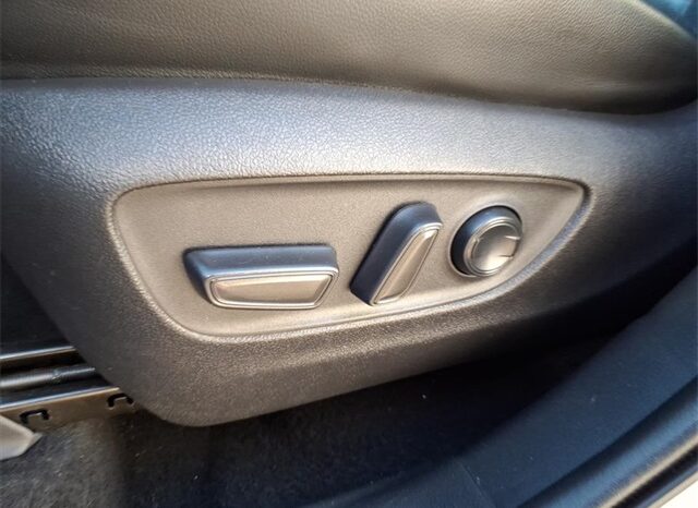 
 Toyota Highlander Hybrid full									