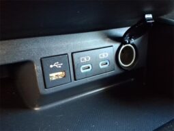 
 Toyota Highlander Hybrid full									