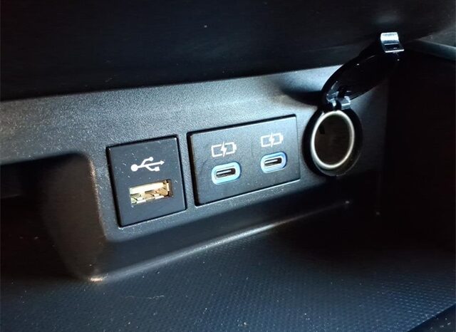 
 Toyota Highlander Hybrid full									