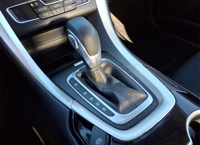 
 Ford Fusion full									