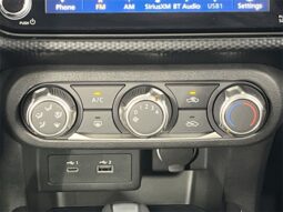 
 Nissan Kicks full									