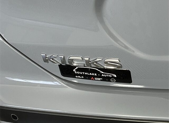 
 Nissan Kicks full									