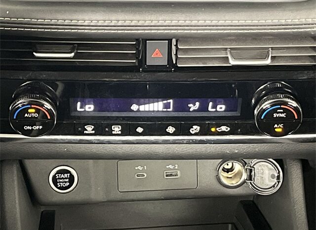 
 Nissan Rogue full									