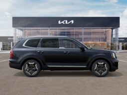 Kia Telluride full