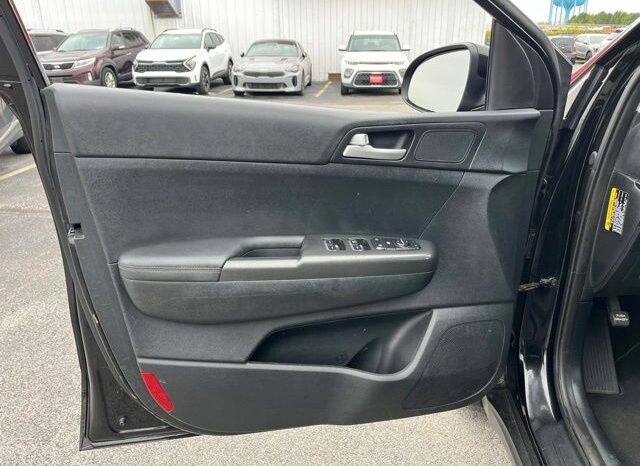 
 Kia Sportage full									