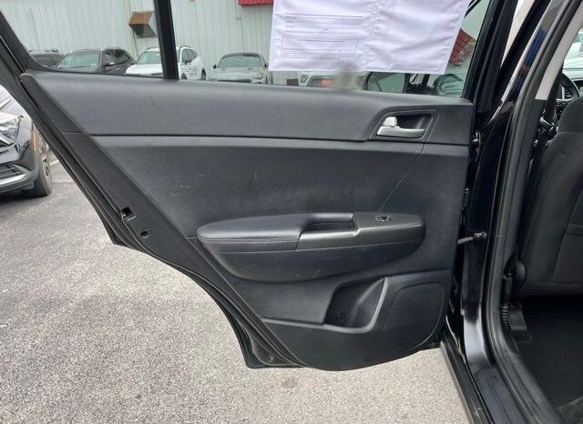 
 Kia Sportage full									