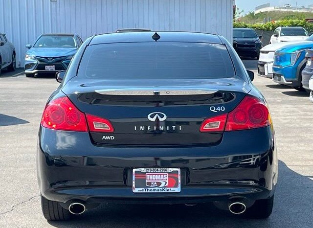 
 INFINITI Q40 full									